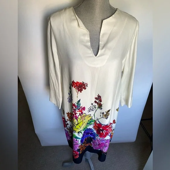 Karen Kane Optic Bloom Floral shift dress - Picture 6 of 9